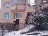 Продаётся трёхкомнатная квартира Гаспры в жилом состоянии.