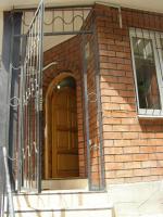 По улице Войкова продаётся двухкомнатная квартира. 09.06.2010