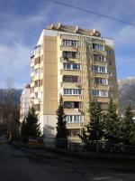 Продаётся однокомнатная квартира под ремонт по улице Грибоедова. 